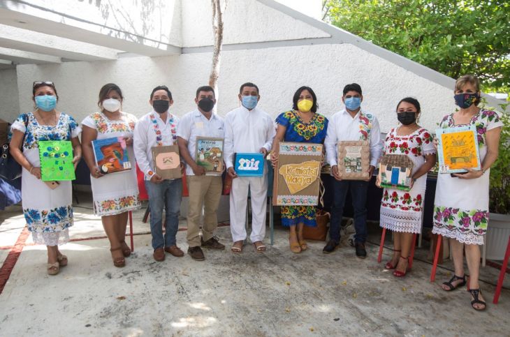 Libro artesanal, una herramienta para reavivar la lengua maya